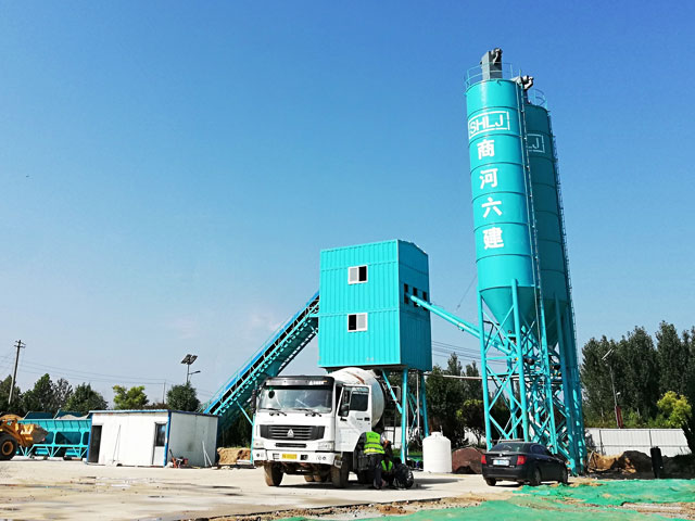 HZS60模塊(kuai)集裝(zhuang)箱式(shi)混凝土攪(jiao)拌站(zhan)