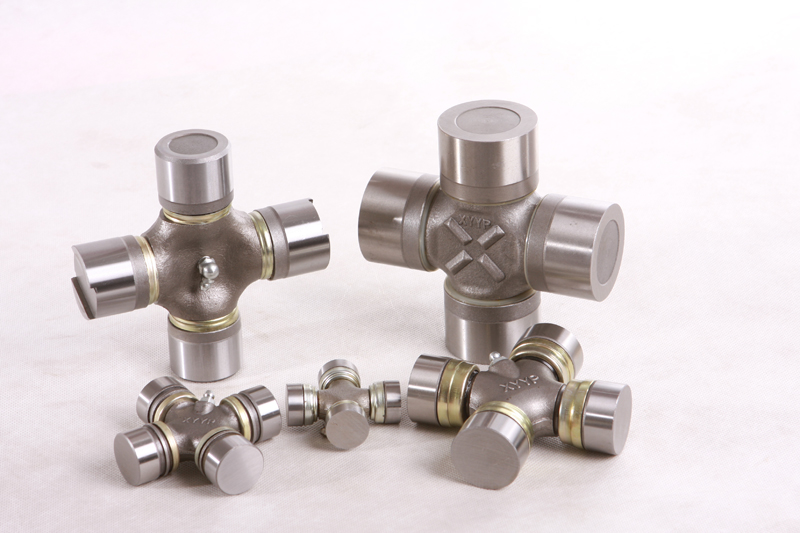 萬(wan)向節十(shi)字軸-0092萬(wan)向節-φ57×152-鷹(ying)牌軸承(cheng)